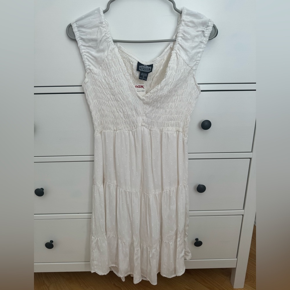 Flowy, Summer, Low neckline Dress